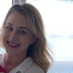 Meet your Posher, Alisha